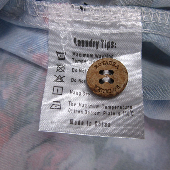 Christmas Hawaiian Shirt Men's size 3XL Short Sleeve Button Up Santa Poly NWT - Picture 10 of 11